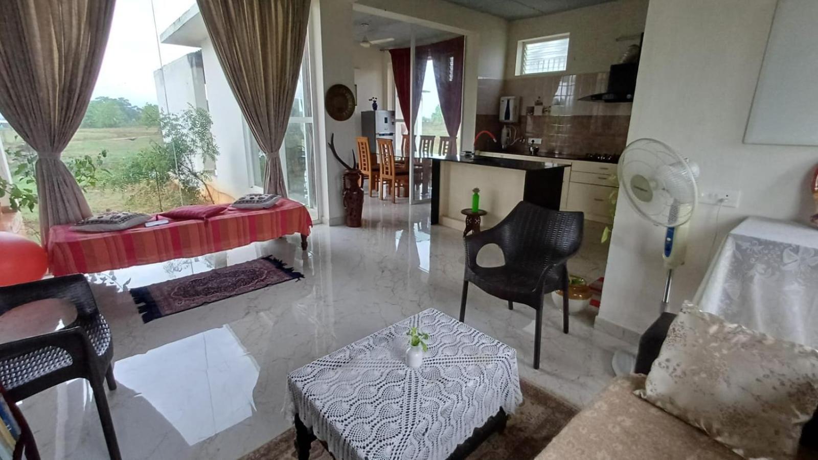 Shi'S Unique & Private 180 Degree Glass House In Pollāchi Esterno foto